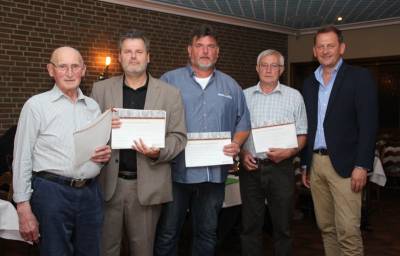 (v.l.)Hugo Kasberg, Rainer Bolte Vorsitzender CDU-Nordkirchen, Hubertus Kleineaschhoff, Theodor Kortmann und Dietmar Panske, MdL