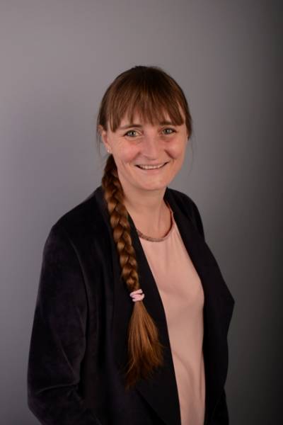 Wahlbezirk/Vertreter 13)1.  Ines Kühne