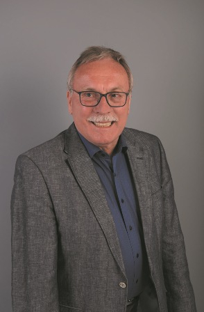 Ratsmitglied / 1.stellv. Bürgermeister            Theo Cortner